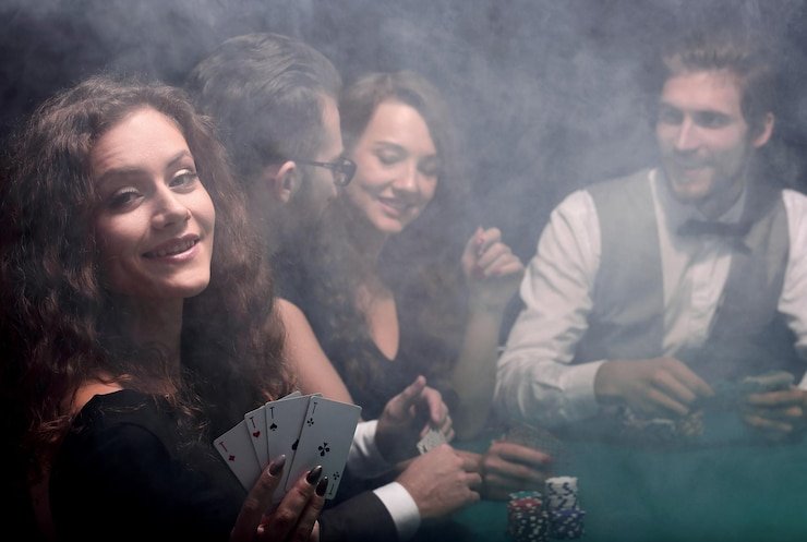 Aplikasi mobile aneba dengan streaming Texas Poker hemat data